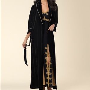 Soma Velvet Robe with Gold